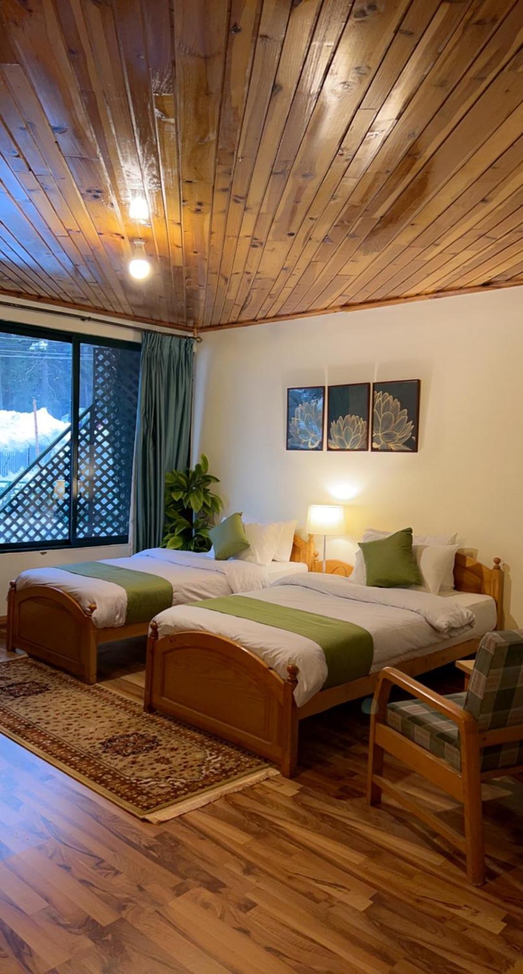 Umda Hotel Montana Nathia Gali Exterior foto